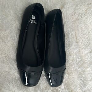 Two Toned Flat Casual Shoes